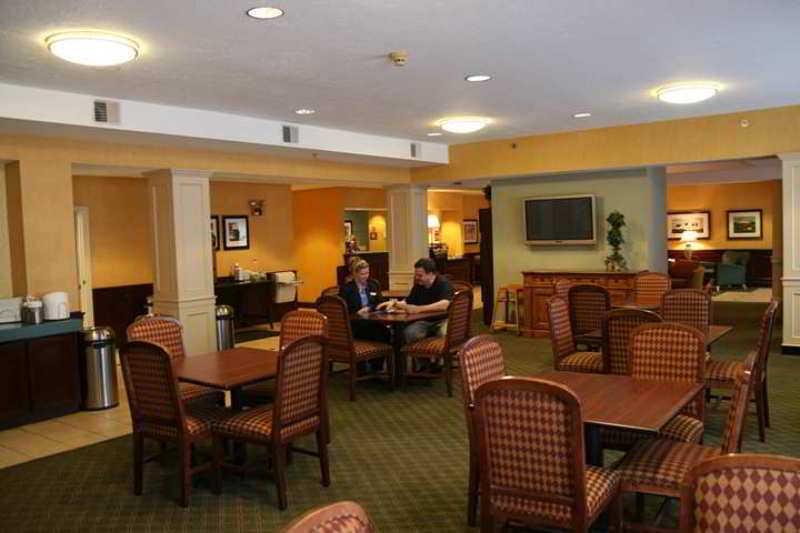 Hampton Inn By Hilton Concord/Bow Restoran fotoğraf