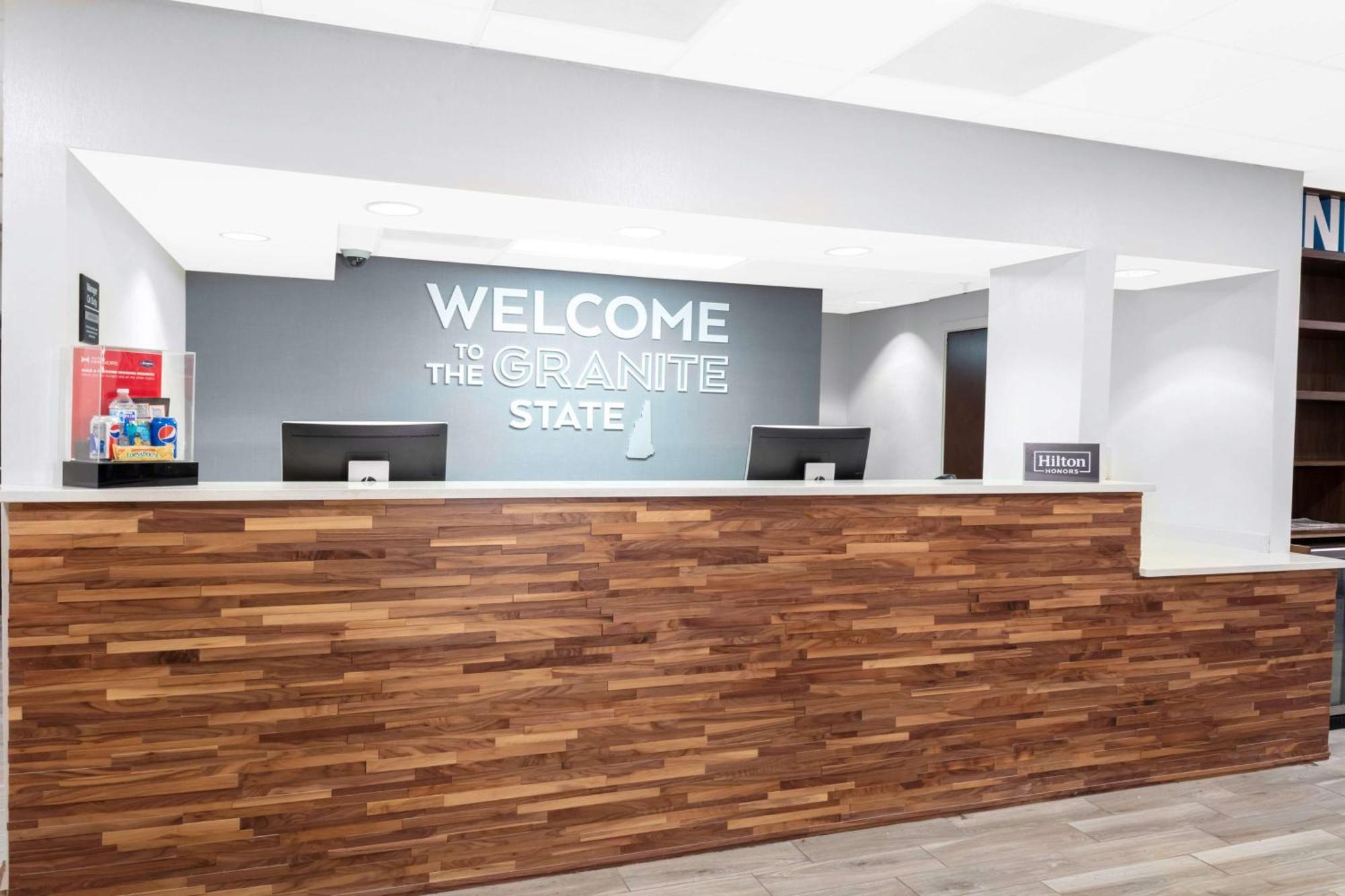 Hampton Inn By Hilton Concord/Bow Dış mekan fotoğraf