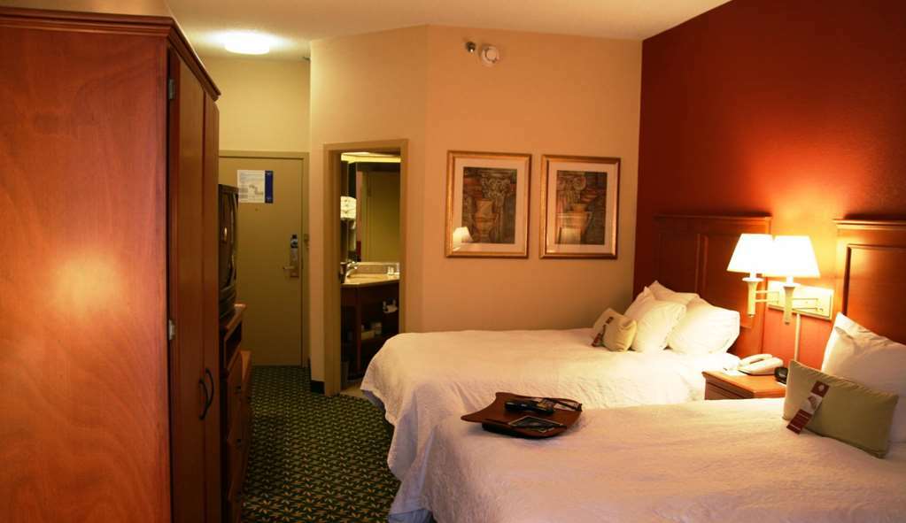 Hampton Inn By Hilton Concord/Bow Oda fotoğraf